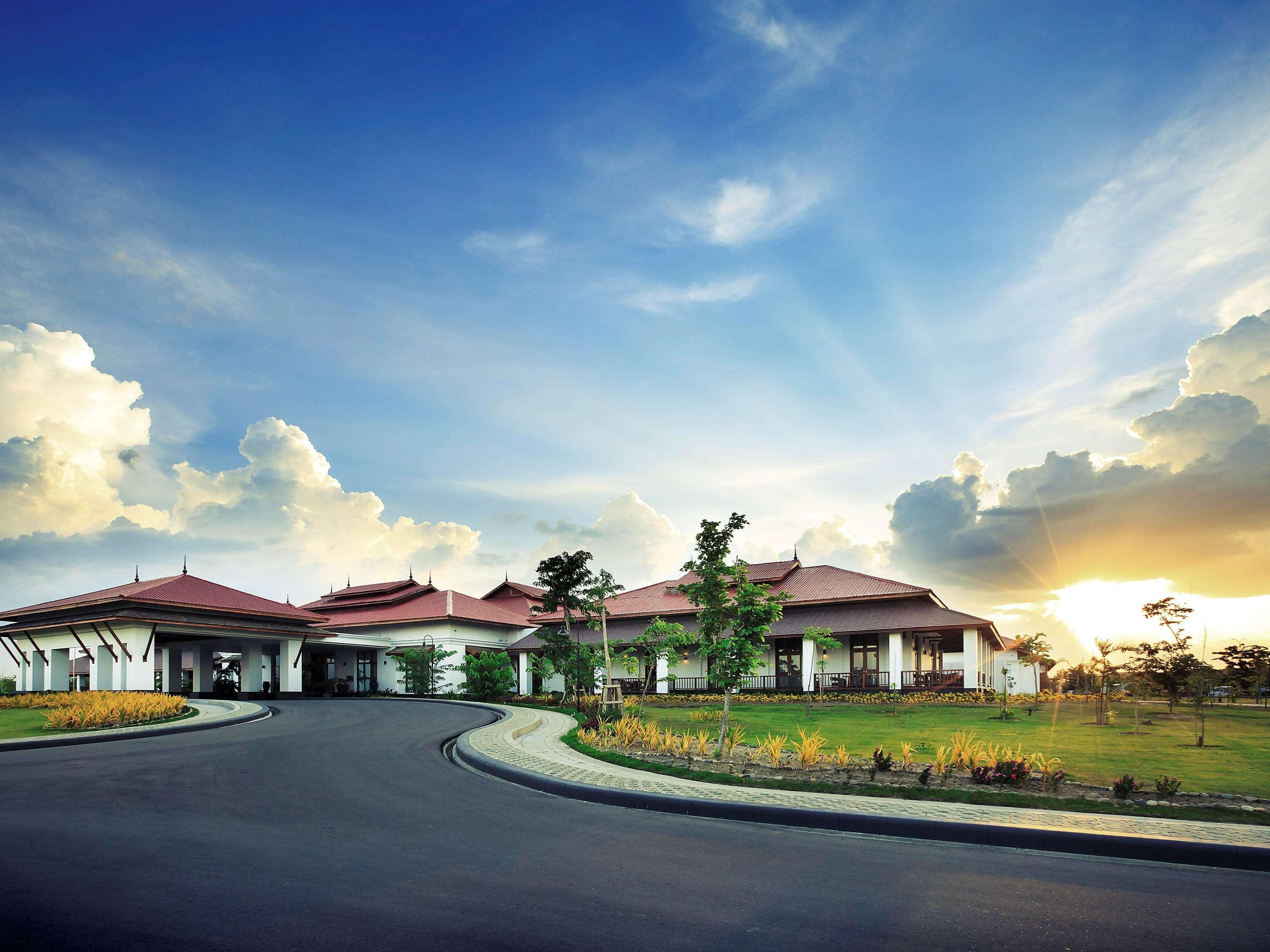 The Lake Garden Hotel Nay Pyi Taw - Mgallery Collection Naypyidaw Exterior foto